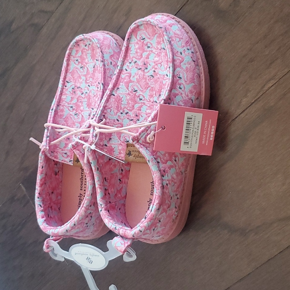 SIMPLY SOUTHERN  FLAMINGO SHOES